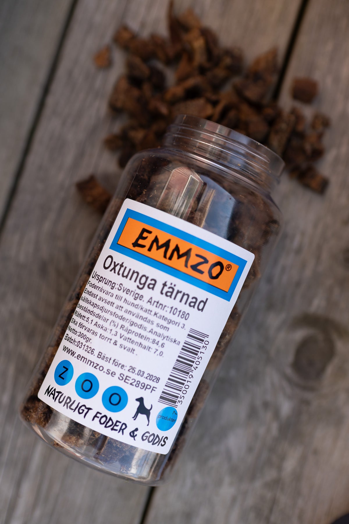 Torkad Oxtunga – Naturligt Hundgodis med Extra Crunch