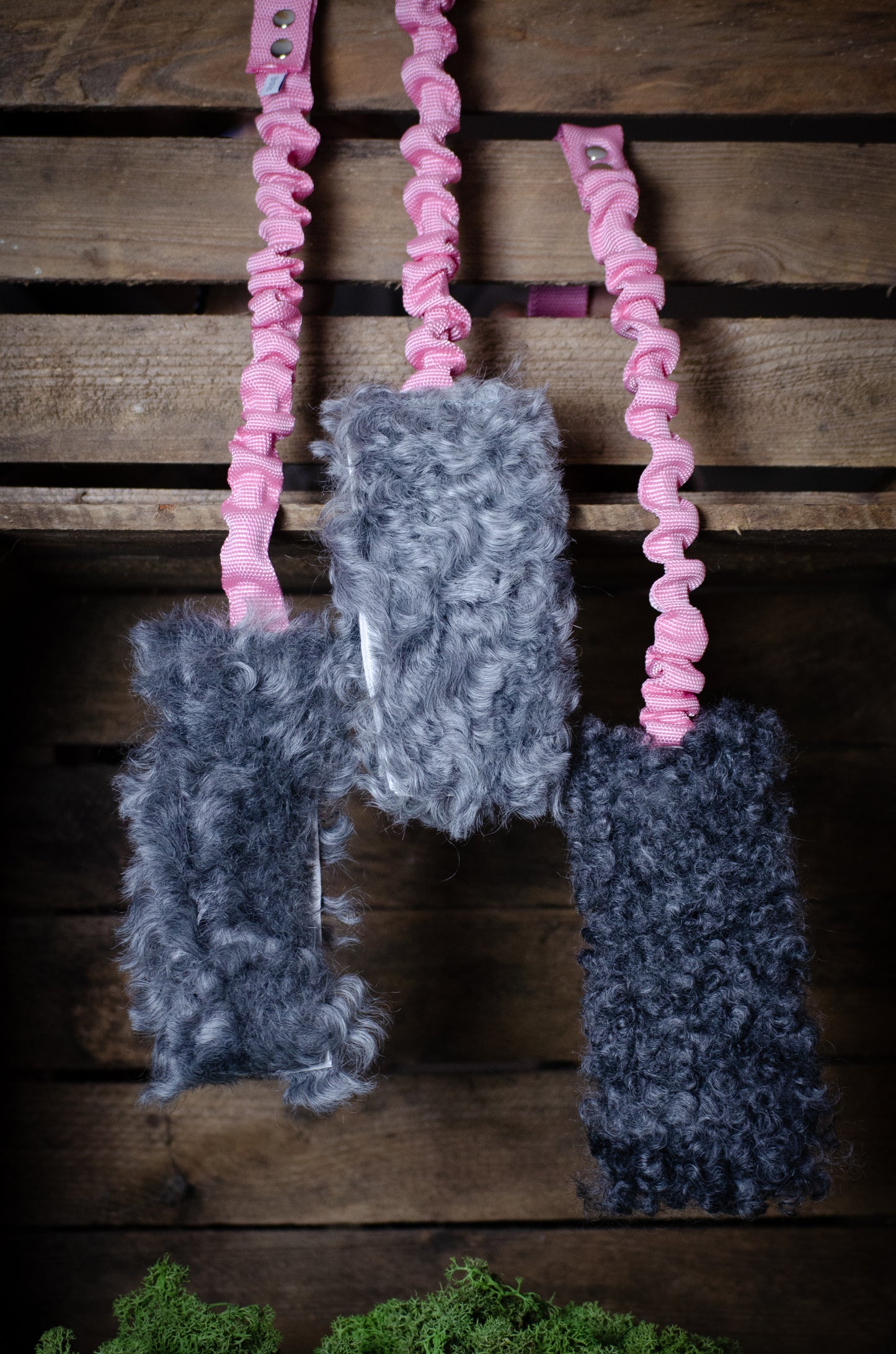 Iver Fårskinnsleksak med expander